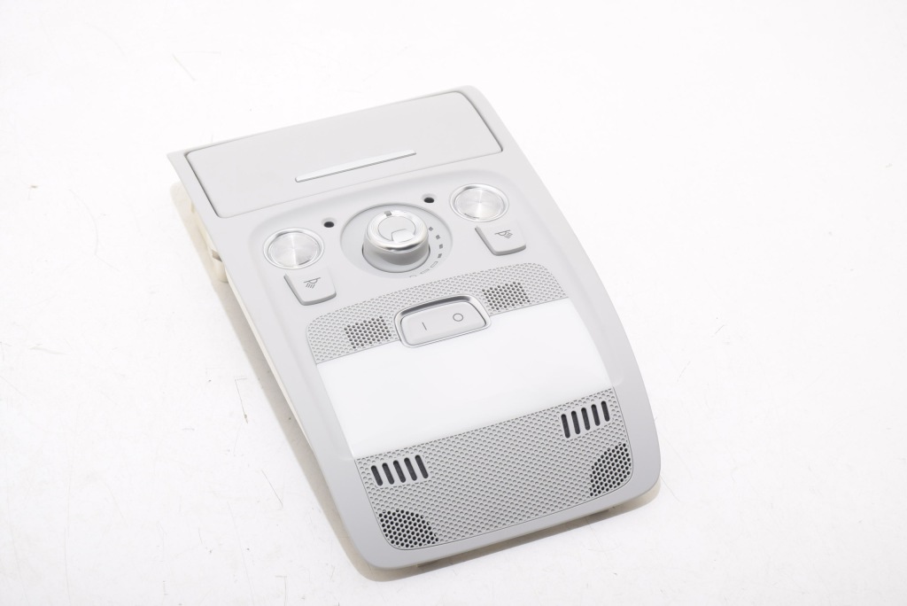 фото №1, Audi a5 8t sportback лампа потолочный люк