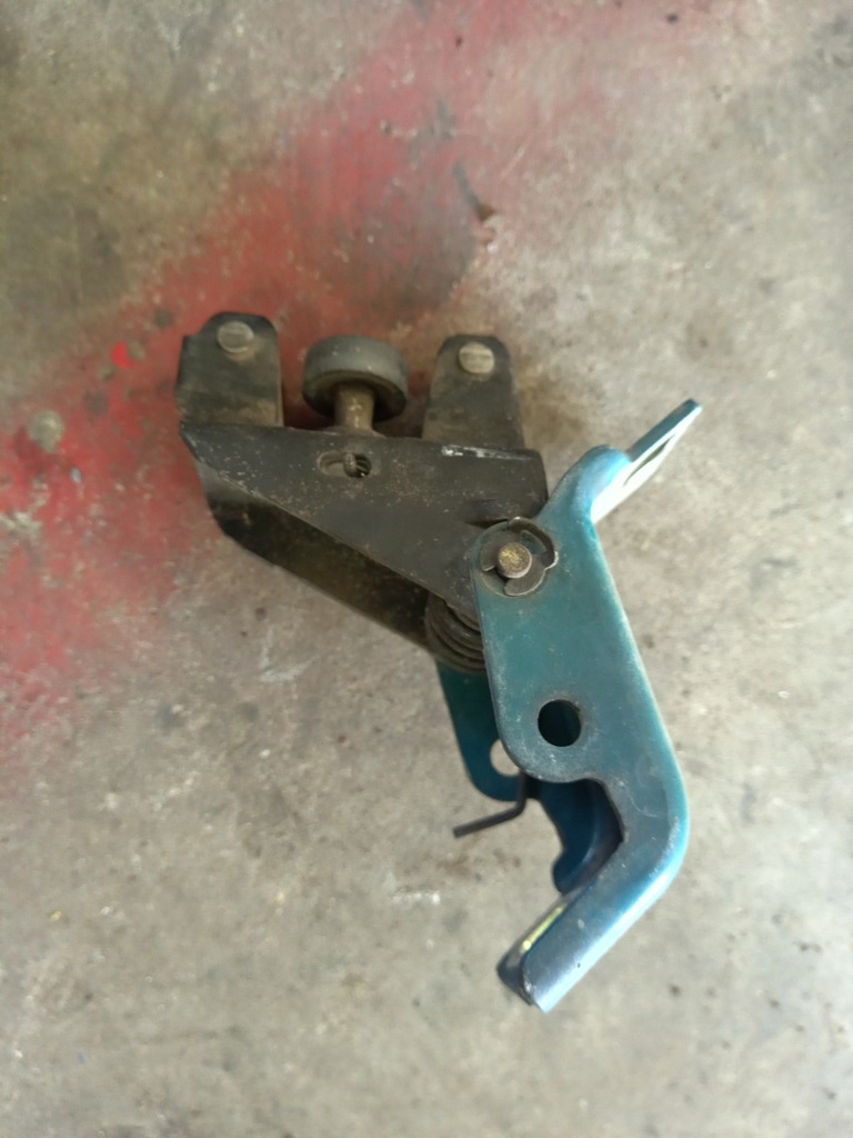 фото №5, Renault kangoo ролик подрамник дверь левых 354515g