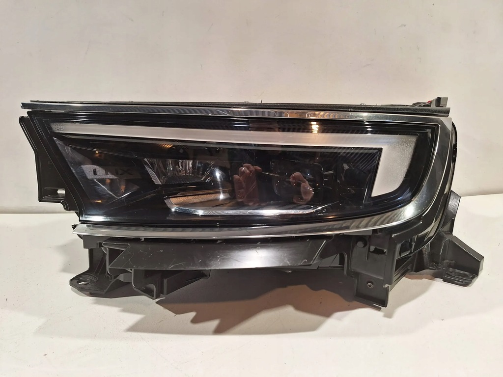 фото №1, Лампа przódlewa nowa valeo intellilux 9847939680 opel mokka b 20-