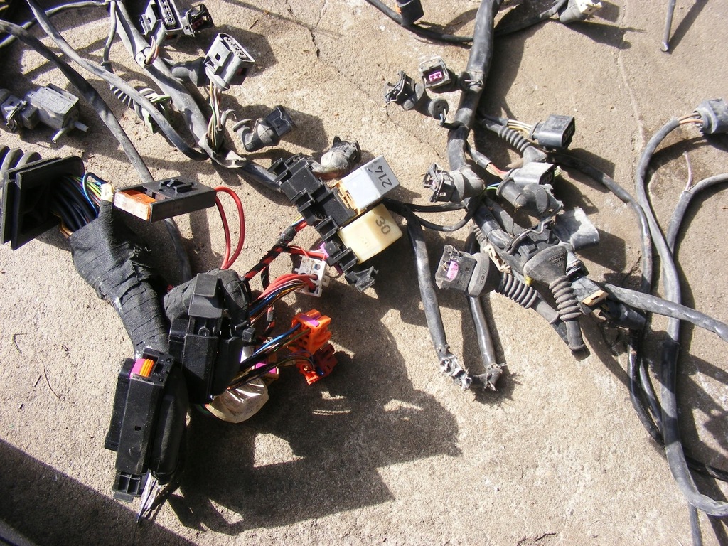 фото №7, Джгут двигуна audi a6 s6 c5 awn 4.2 v8 europa