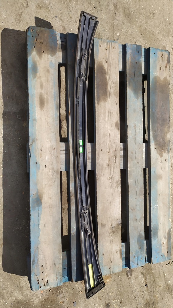 фото №9, Mercedes w204 sedan молдинг дах панорами ліва