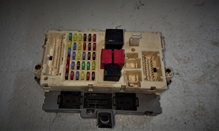 фото №1, Коробка предохранителей alfa romeo 50504853