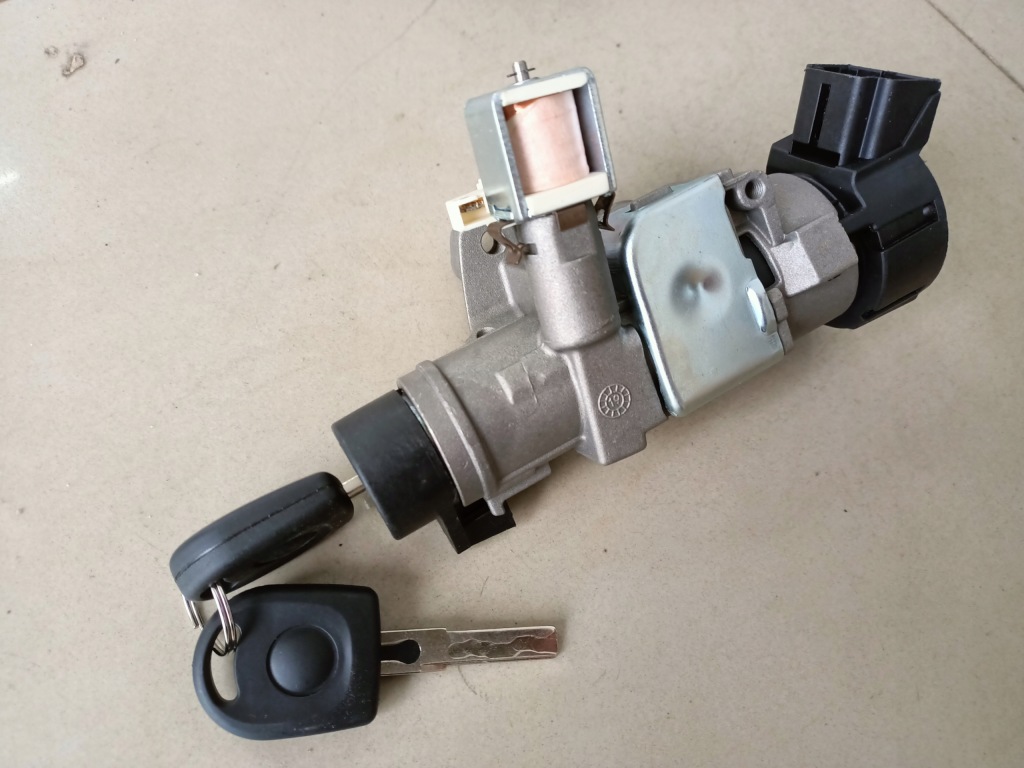 фото №15, Nowa комплектная замок зажигания блокировка ключ vw t5 lift transporter 2010-2016