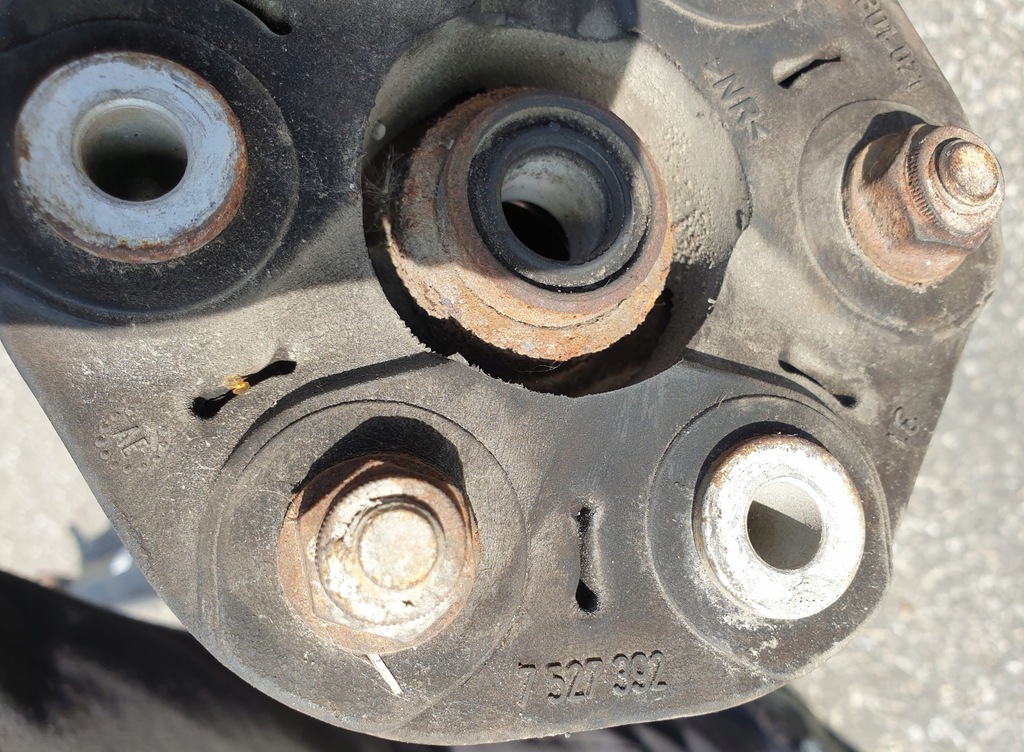 фото №7, Wał привідний шарнір підпора bmw 1 e88 оригінальний номер 75679553