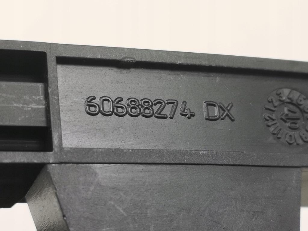 фото №6, Напрямна двері задніх alfa romeo "159" 2005-2011 nowa oryg 60688274