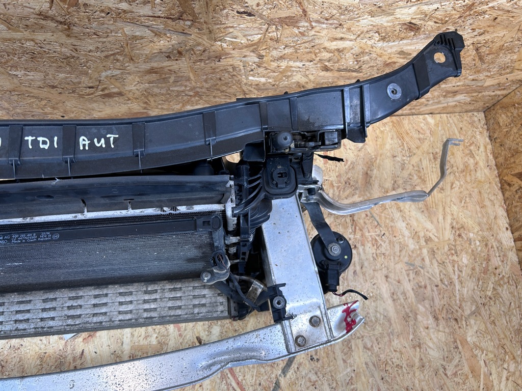 фото №11, Pas передній підсилювач балка радіатор audi a6 c7 a7 4g 3.0tdi v6 aut 11-