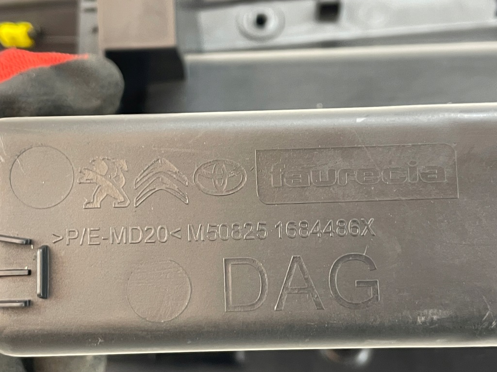 фото №6, Бардачок консоли jumpy iii expert proace 9810867177