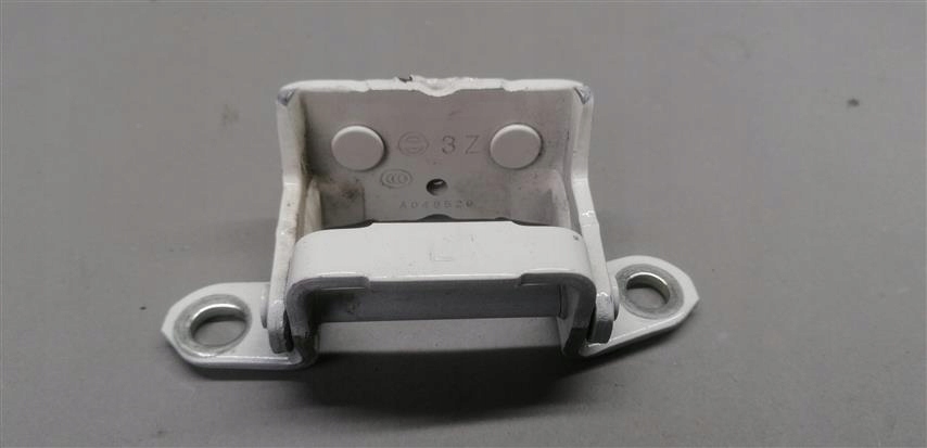 фото №1, Nissan juke 12r петля двері лівий задня góra