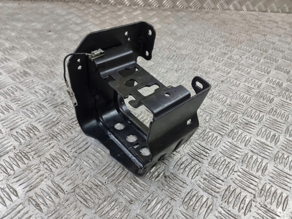 Land rover evoque 2 2019 кронштейн фильтра топлива Оригинал