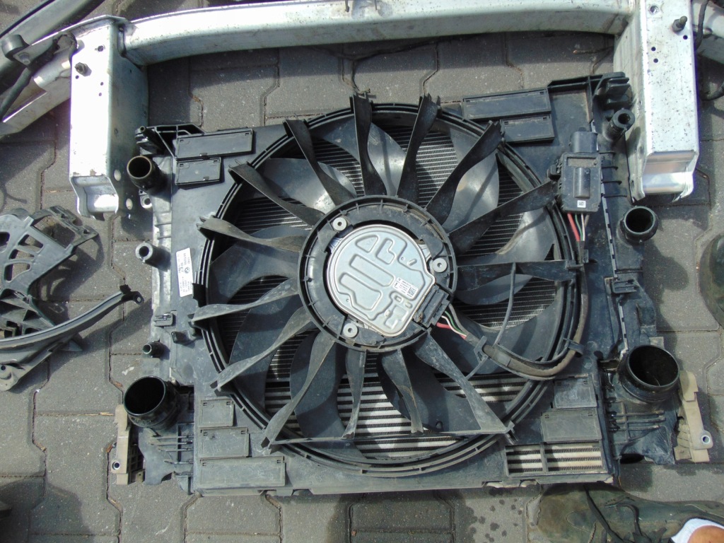 фото №9, Kompletny перед капот бампер 6xpdc full led bmw g30 m-pakiet 7214952