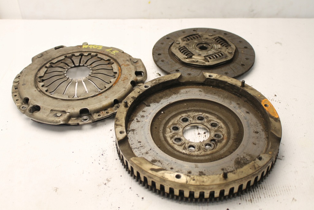 фото №1, Mercedes w169 w245 1.5 b сцепление диск прижим комплект