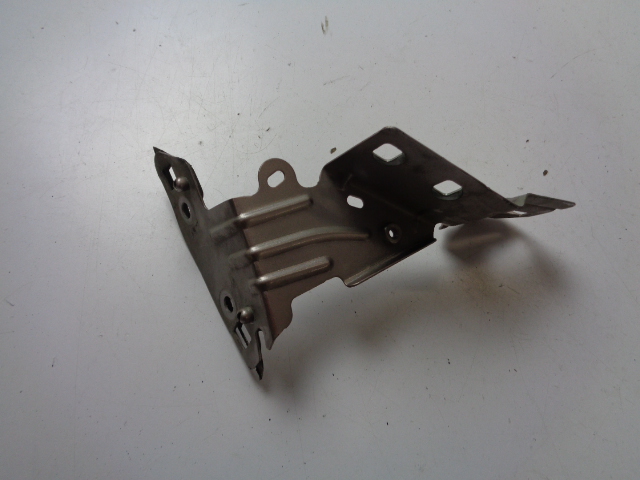 фото №1, Кронштейн крыла правый перед peugeot 208 i 2014 rok kck