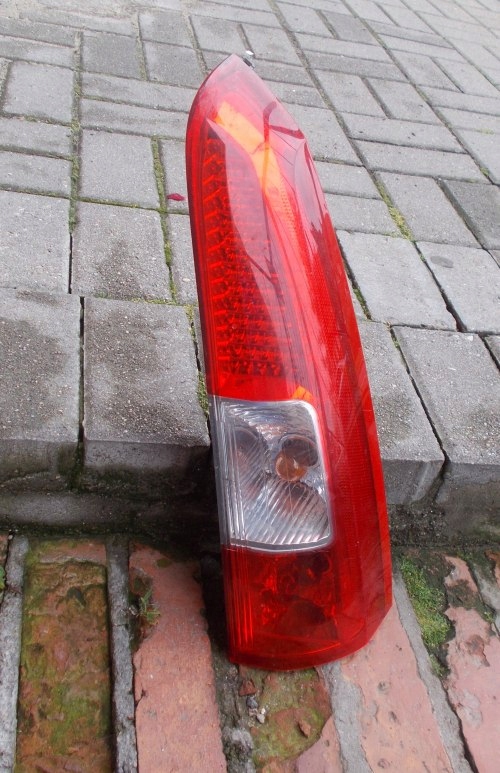 фото №1, Задня права лампа верхній volvo v70 xc70 2004-2007 оригінал