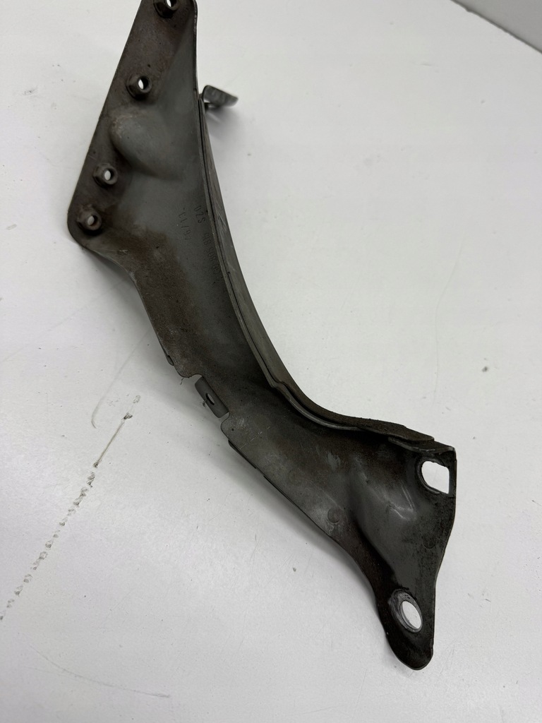 фото №6, Audi a6 s6 c7 кронштейн кронштейн крыла левый перед цвет ly9b