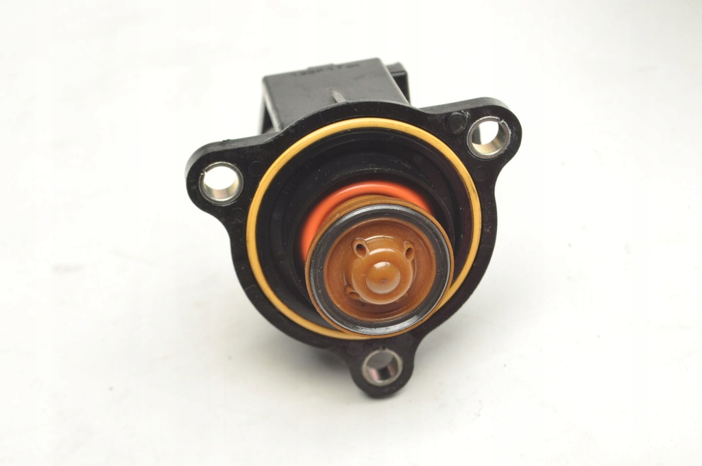 фото №6, Bmw 3 f30 f31 1.6 датчик клапан вакуумa 756103