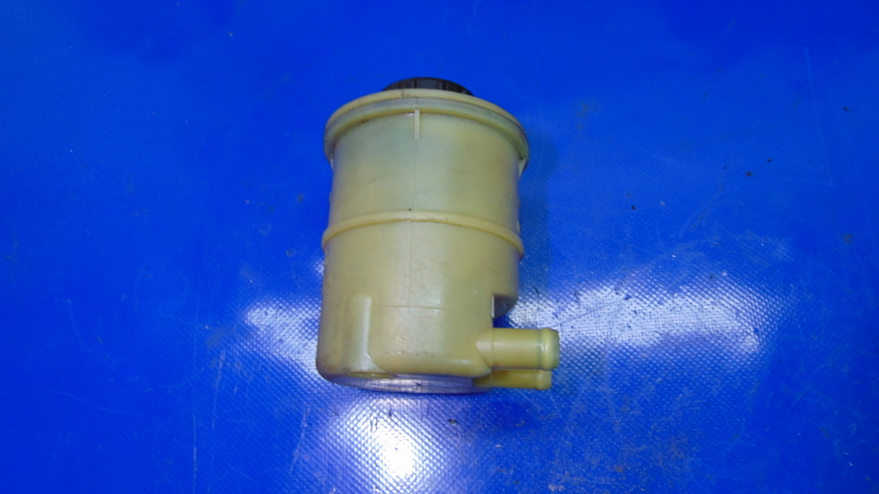 фото №1, Бак підсилювача 2.5dci master ii movano ii 03-10 rok