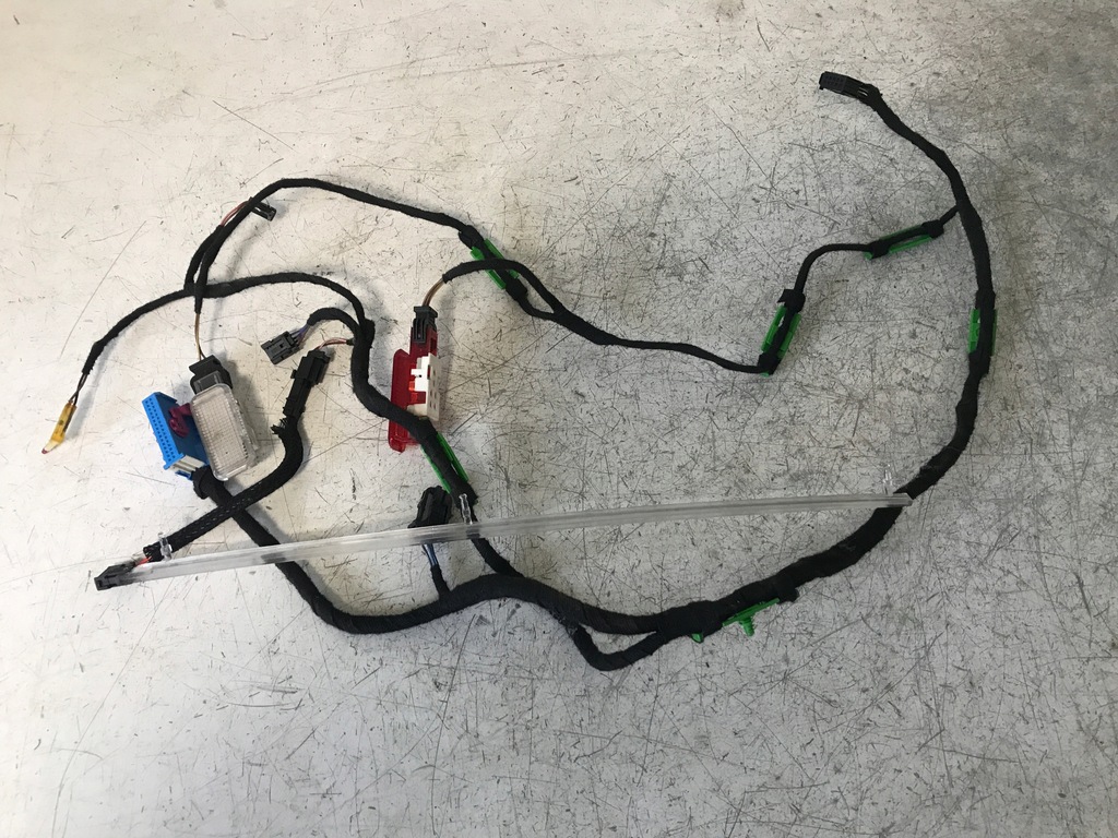 фото №1, Подсветка амбие́нтное левый перед audi a6 c6