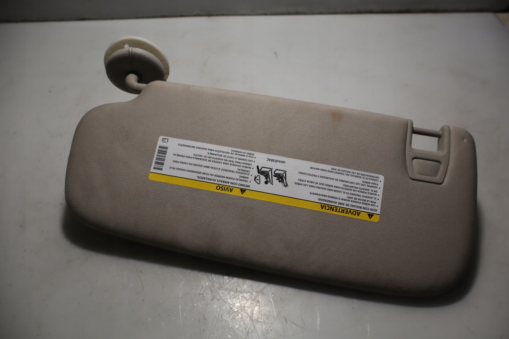 фото №1, Защита солнцезащитный правая grand cherokee iv wk2