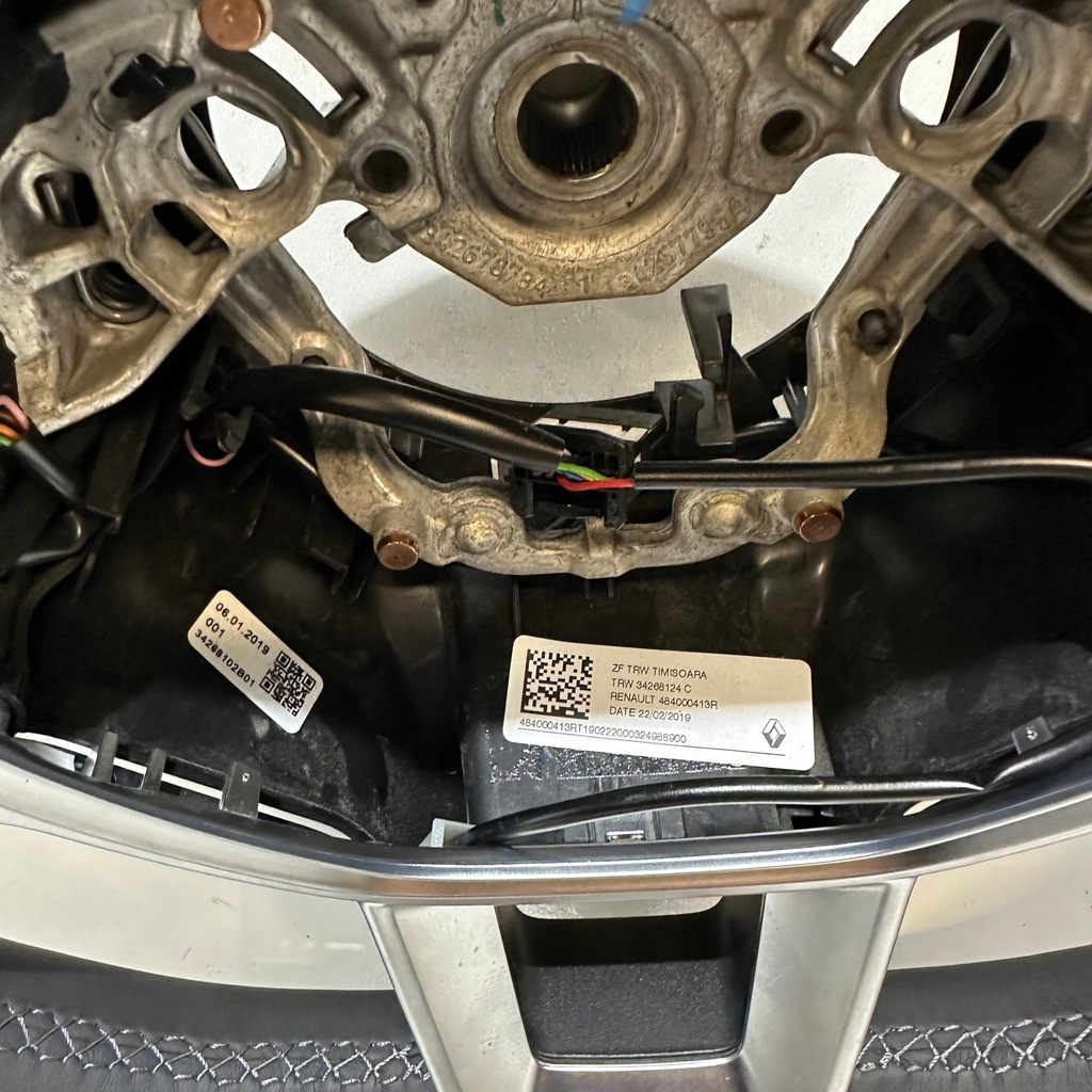 фото №8, Renault clio v captur ii воздуховод edc 484000413r