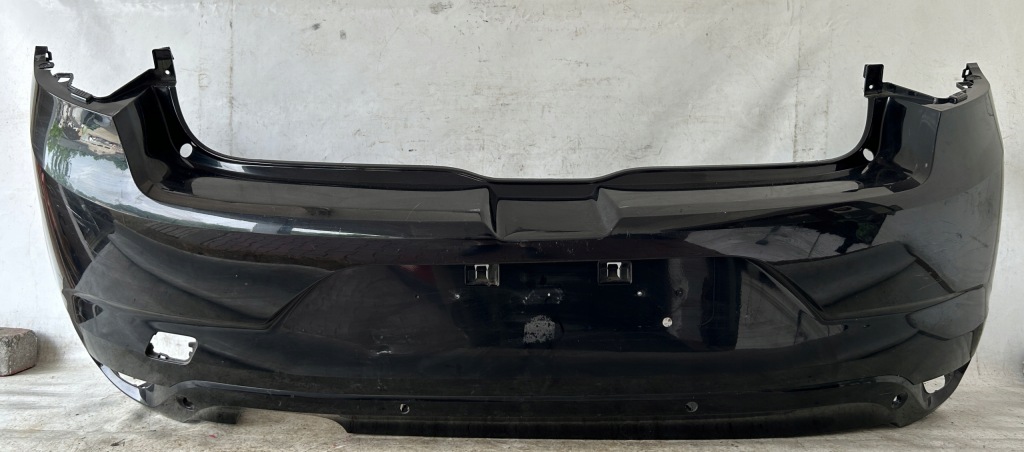 Купити Бампер задні задній renault megane iv hb pdc