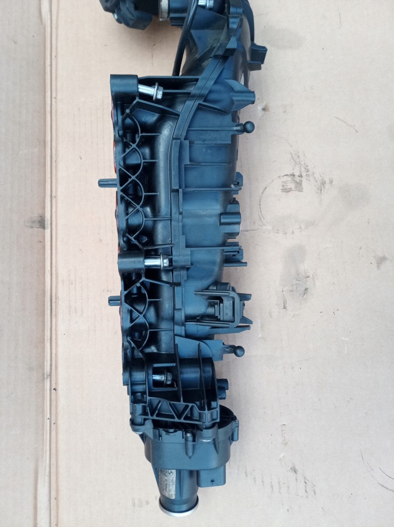 Bmw mini f45 f48 f56 f60 коллектор впускной  8513855 b37c15a b37 1.5d 8512452 Киев