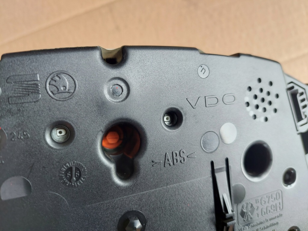 фото №9, Прилади лічильник vdo audi a4 b5 1,9tdi 8d0919861f