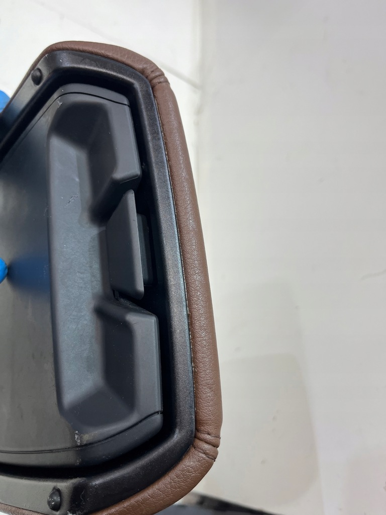 фото №6, Подлокотник audi a7 c7 2013r коричневая кожа