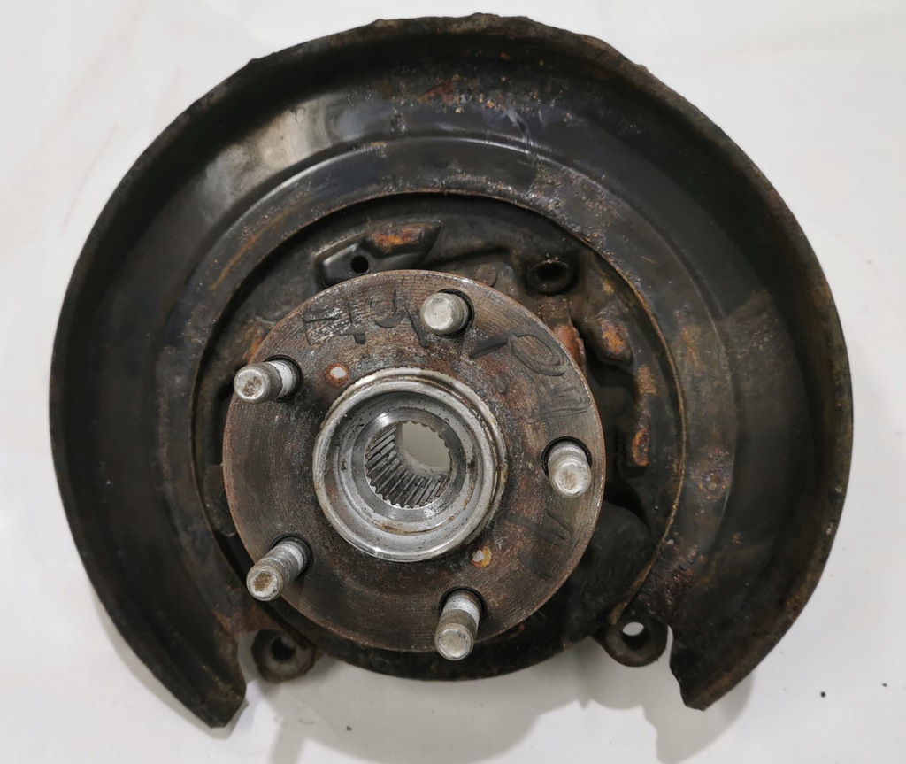 фото №1, Forester sj iv 13-поворотный кулак ступица правый задняя