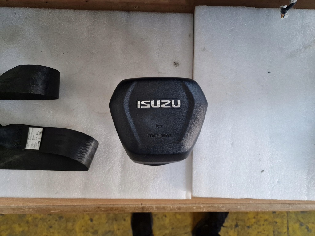 фото №5, Консоль панель приладів подушки безпеки повітряні натягувачі isuzu d max iii 2020- оригінал