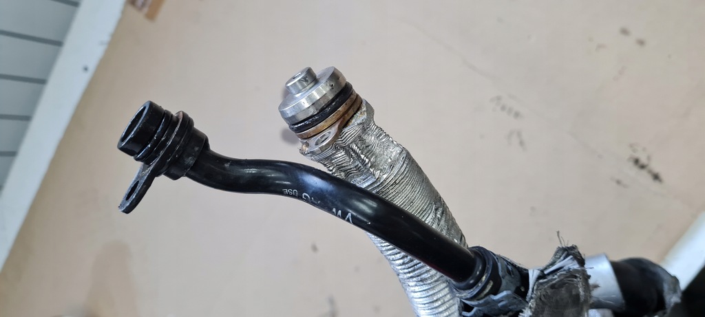 фото №14, S3 8v sedan a3 шланг трубка wody 2.0 tfsi 06k121065q golf vii vw