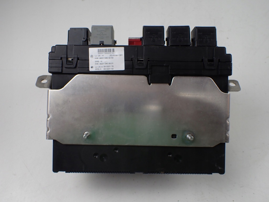 фото №6, Коробка запобіжників mercedes s500 w221 a2215403250