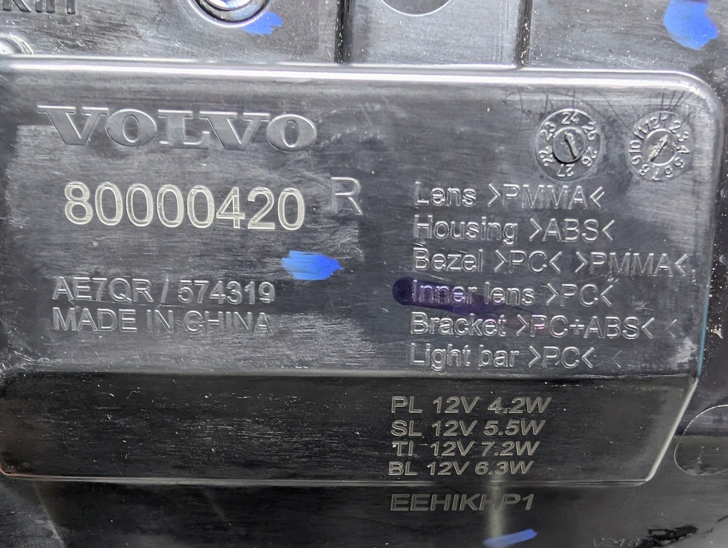 фото №12, Volvo ex30 ex 30 лампа задняя правая 80000420