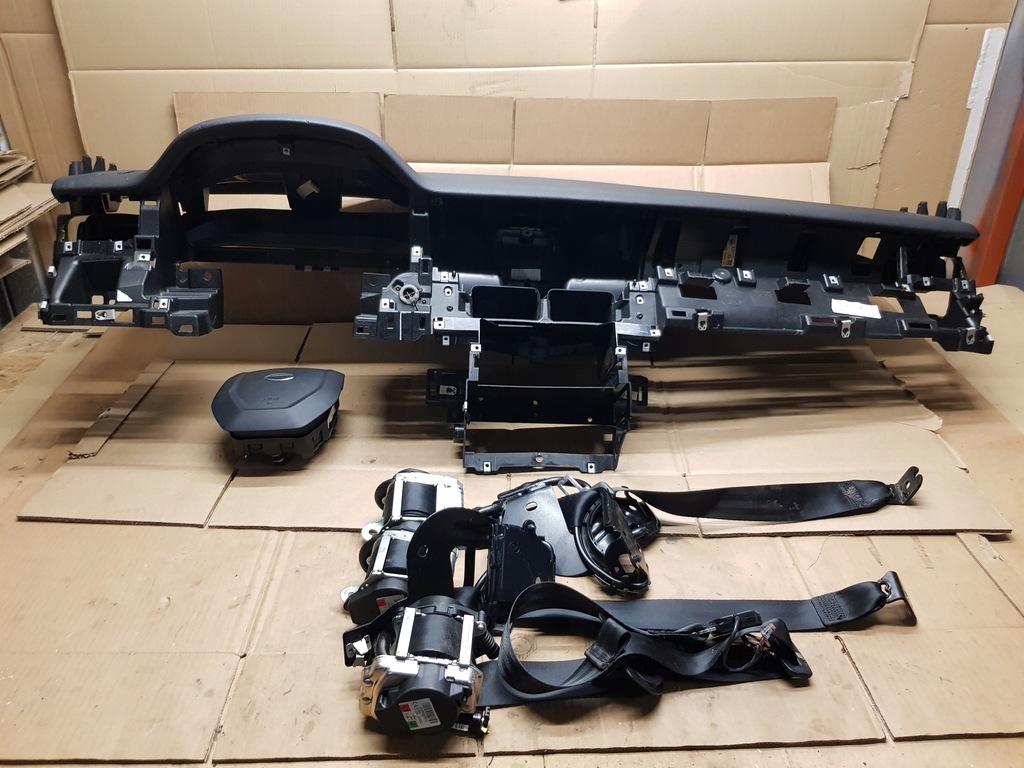 фото №1, Discovery sport консоль панель приладів ремені подушки безпеки orygin