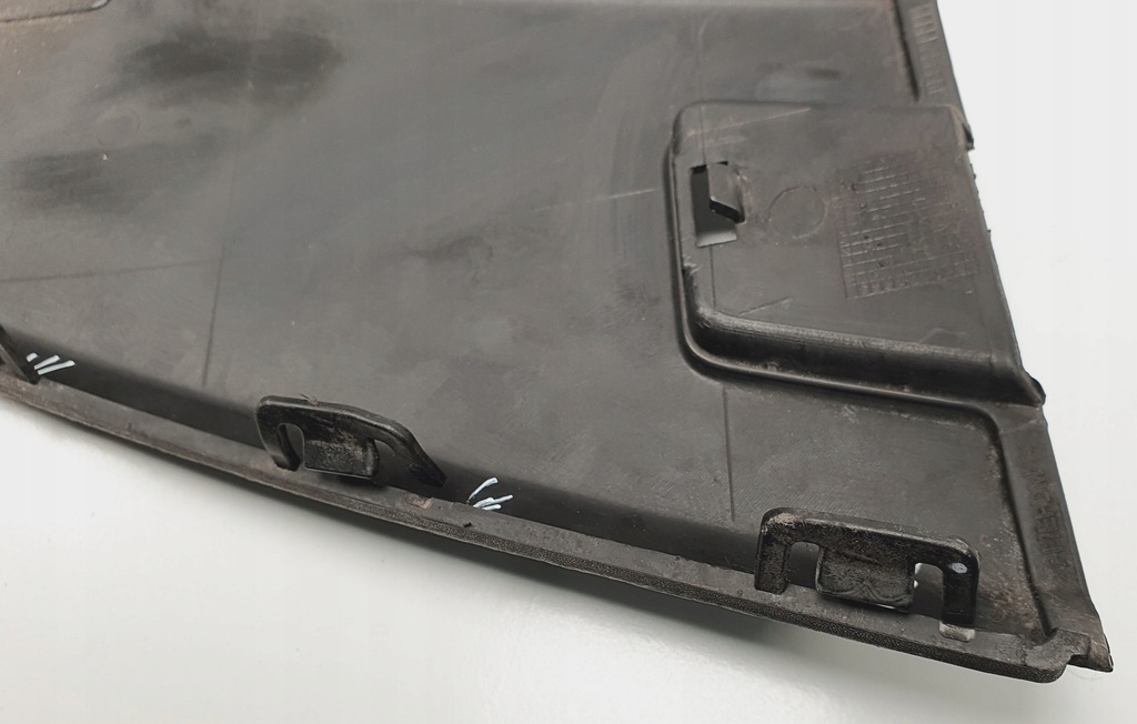 фото №7, Молдинг бампера правый перед mercedes glk x204