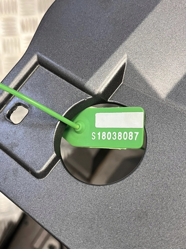 Бампер перед передний комплектный  dacia duster 3 3 в Украине