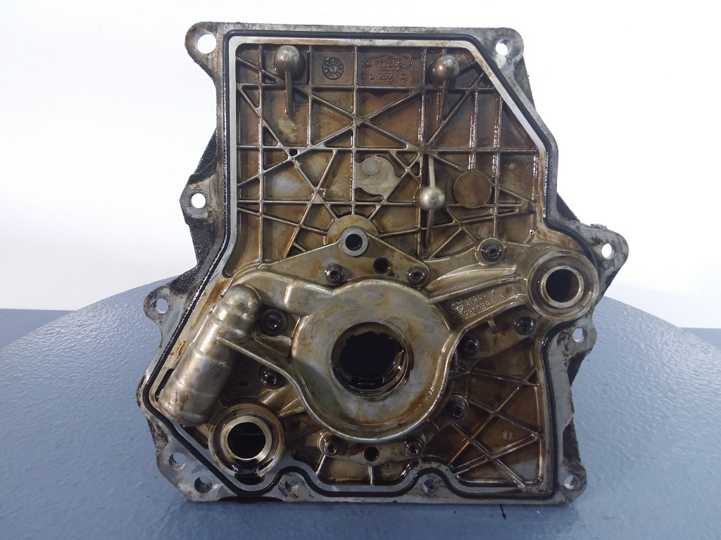 Mini r50 r52 r53 1.6b w10b16d насос оливи 04693103aa Оригінал