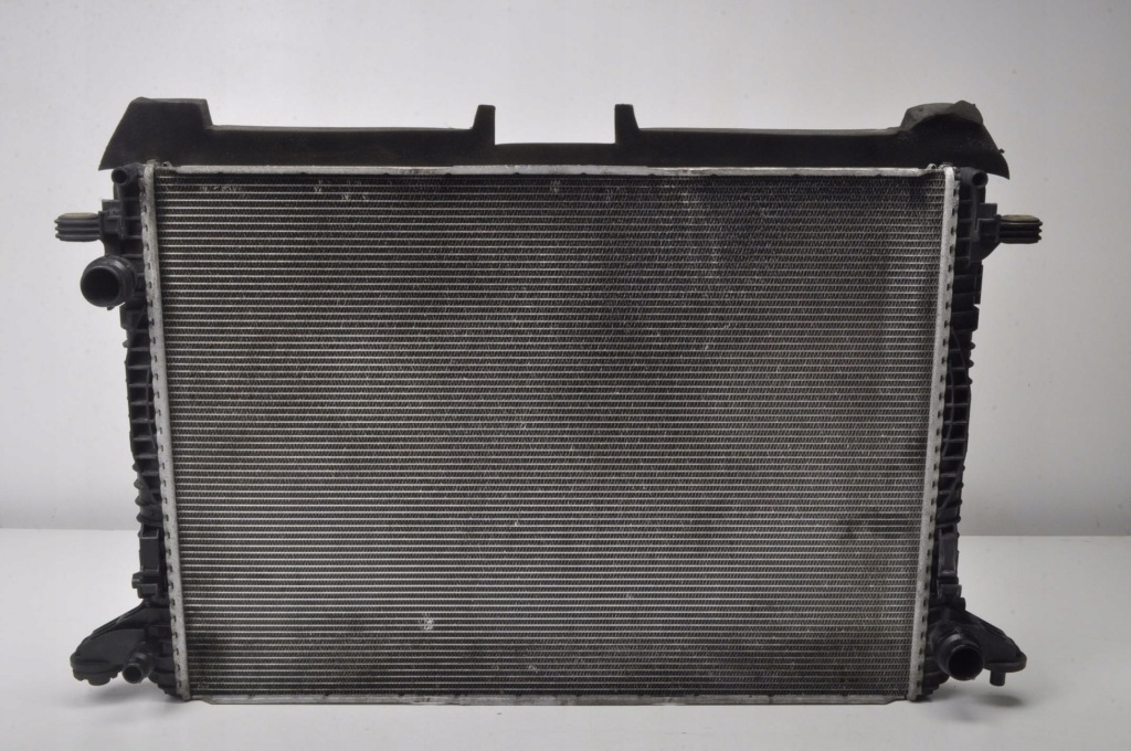 фото №1, Bentley bentayga 4.0 tdi радіатор wody 4m0121251l