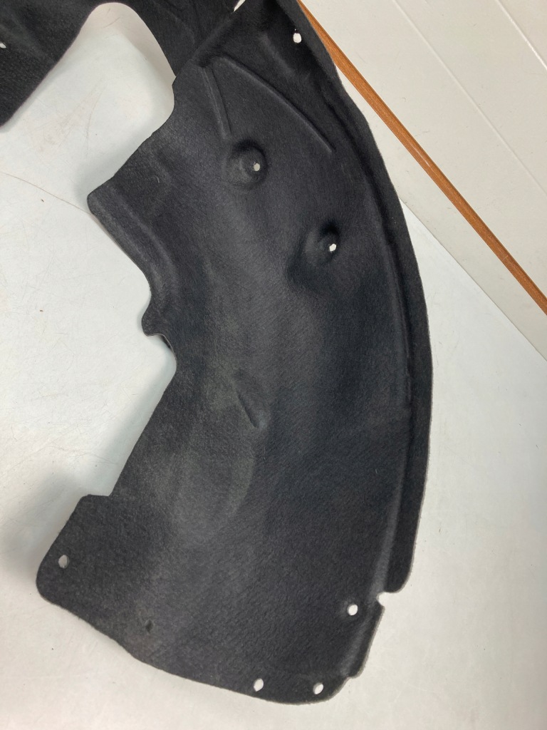 Подкрылок правое задние tesla s рестайлинг с Разборки