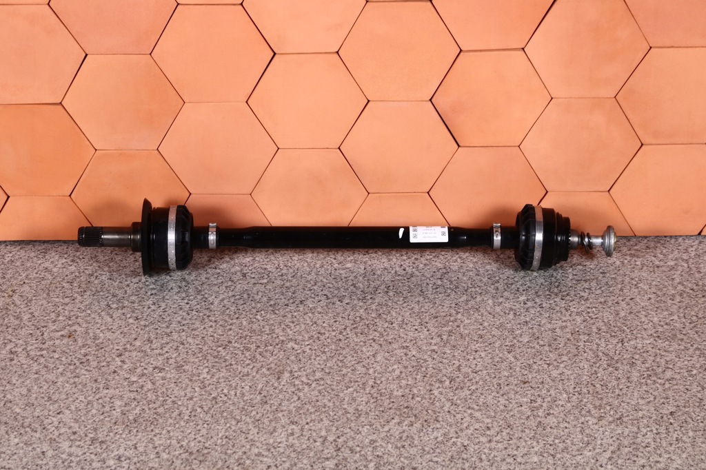 фото №1, Bmw g20 привідний вал ліва лівий задня задня 8487123 8 km !!!