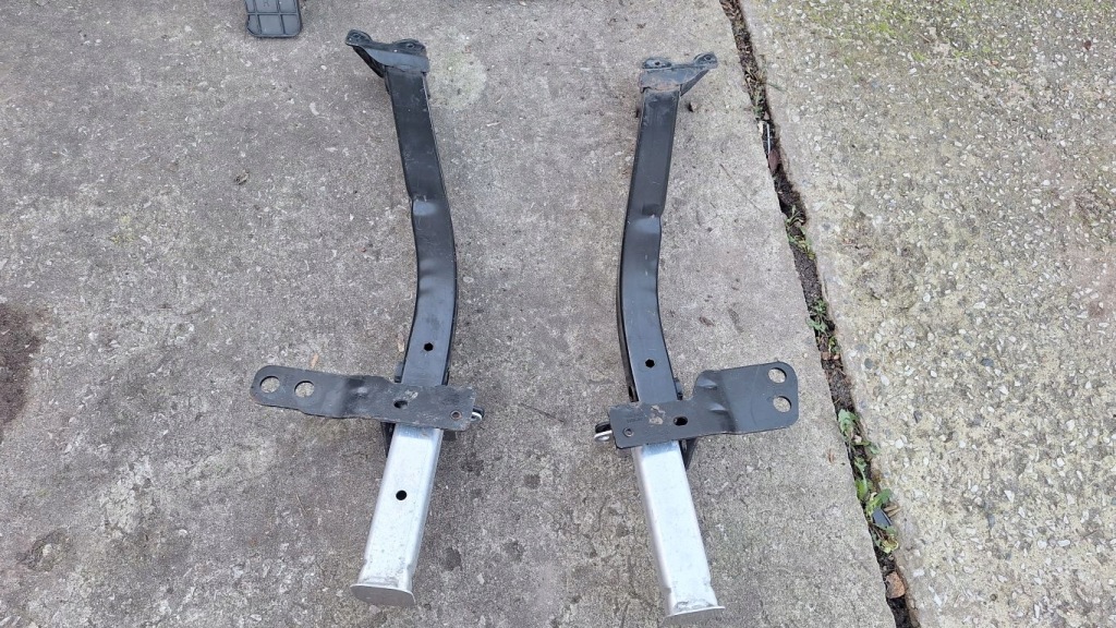 фото №1, Peugeot 2008 ii зона деформації кронштейн l/p