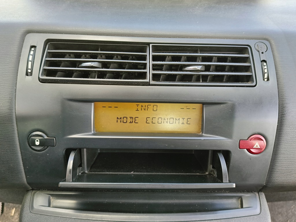 фото №1, Citroen c4 04-11 дисплей панели экран радио