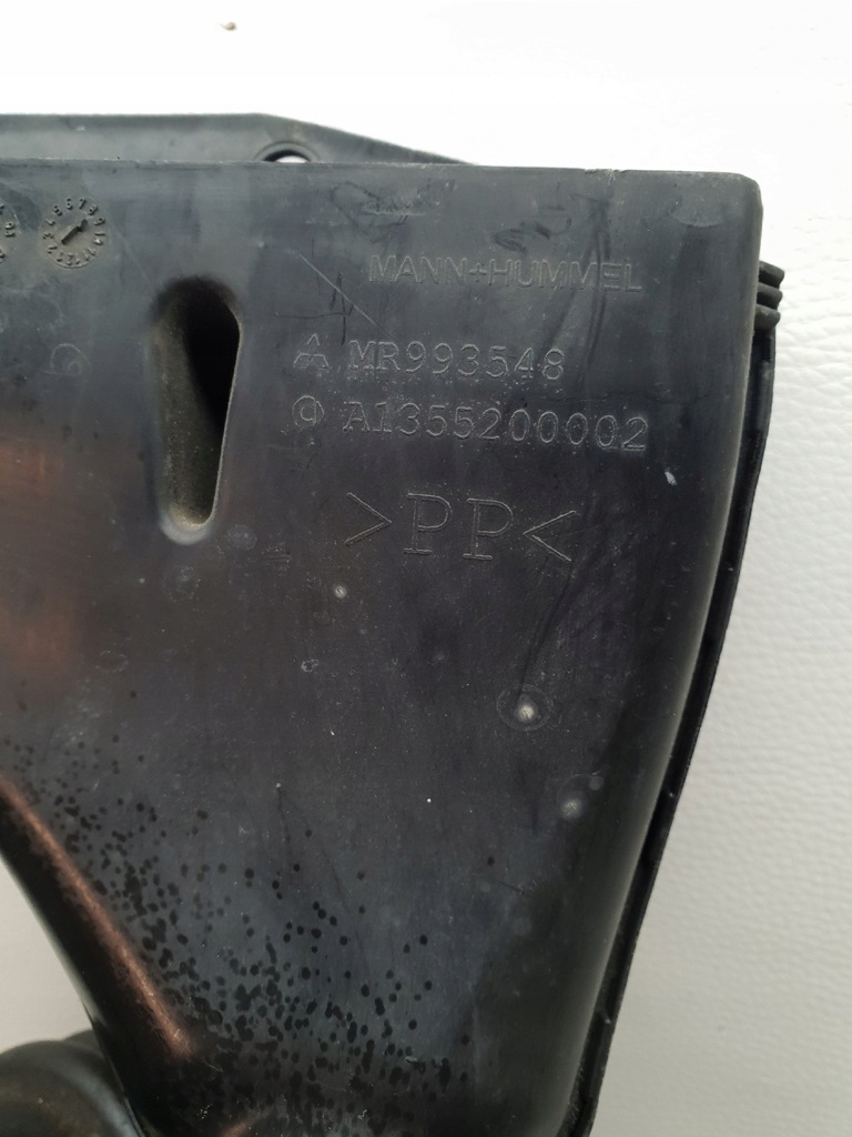 фото №8, Mitsubishi colt 08-12 корпус фильтра воздуха