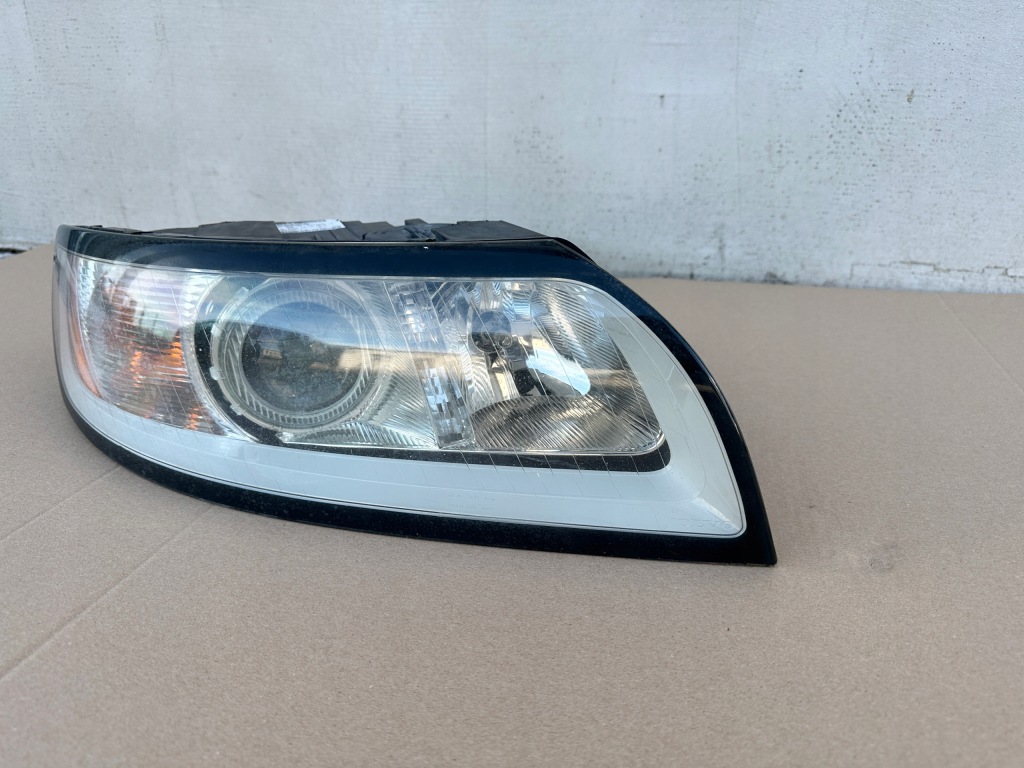фото №1, Лампа volvo s40 ii v50 lift правая перед передняя оригинал оригинальный номер