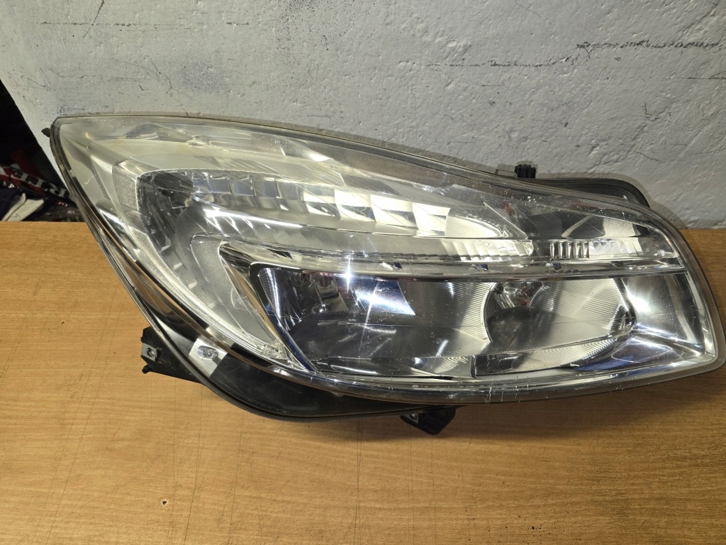 Купить Лампа правая opel insignia a 13226783 eu