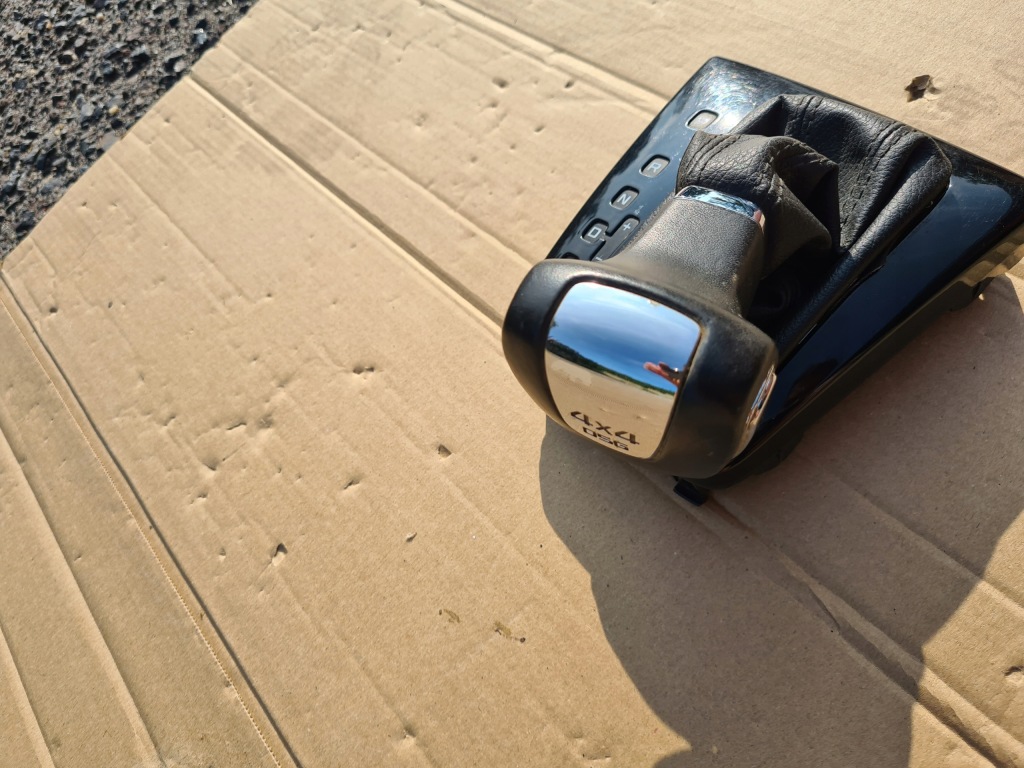 Купити Ручка + чохол skoda superb 2 dsg 4x4 шкіра 2008-2012 rok