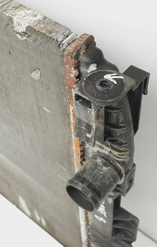 Радіатор води renault megane 2 2.0 8200115541d Доставка