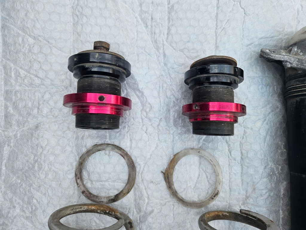 Seat leon 5f fr рестайлинг  универсал резьба амортизаторы задняя lowtec Недорого