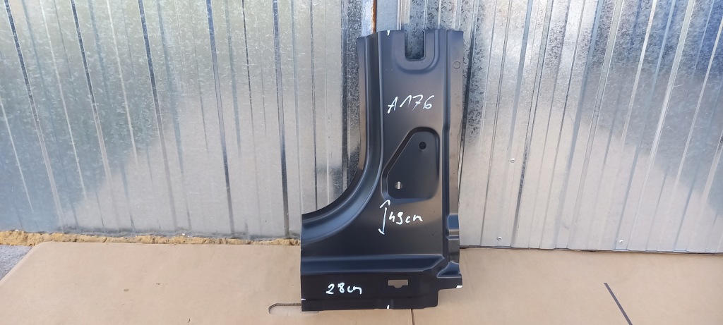 фото №1, A klasa w176 правый порог блок двигателя переход колено