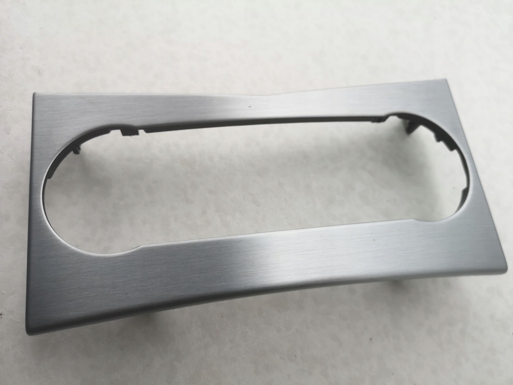 фото №1, Рамка панель кондиционер mercedes w204