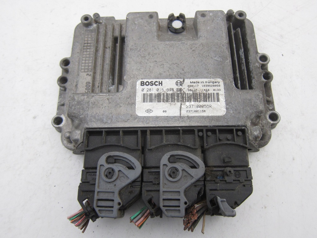 фото №1, Бортовой компьютер 0281015676 237100055r renault